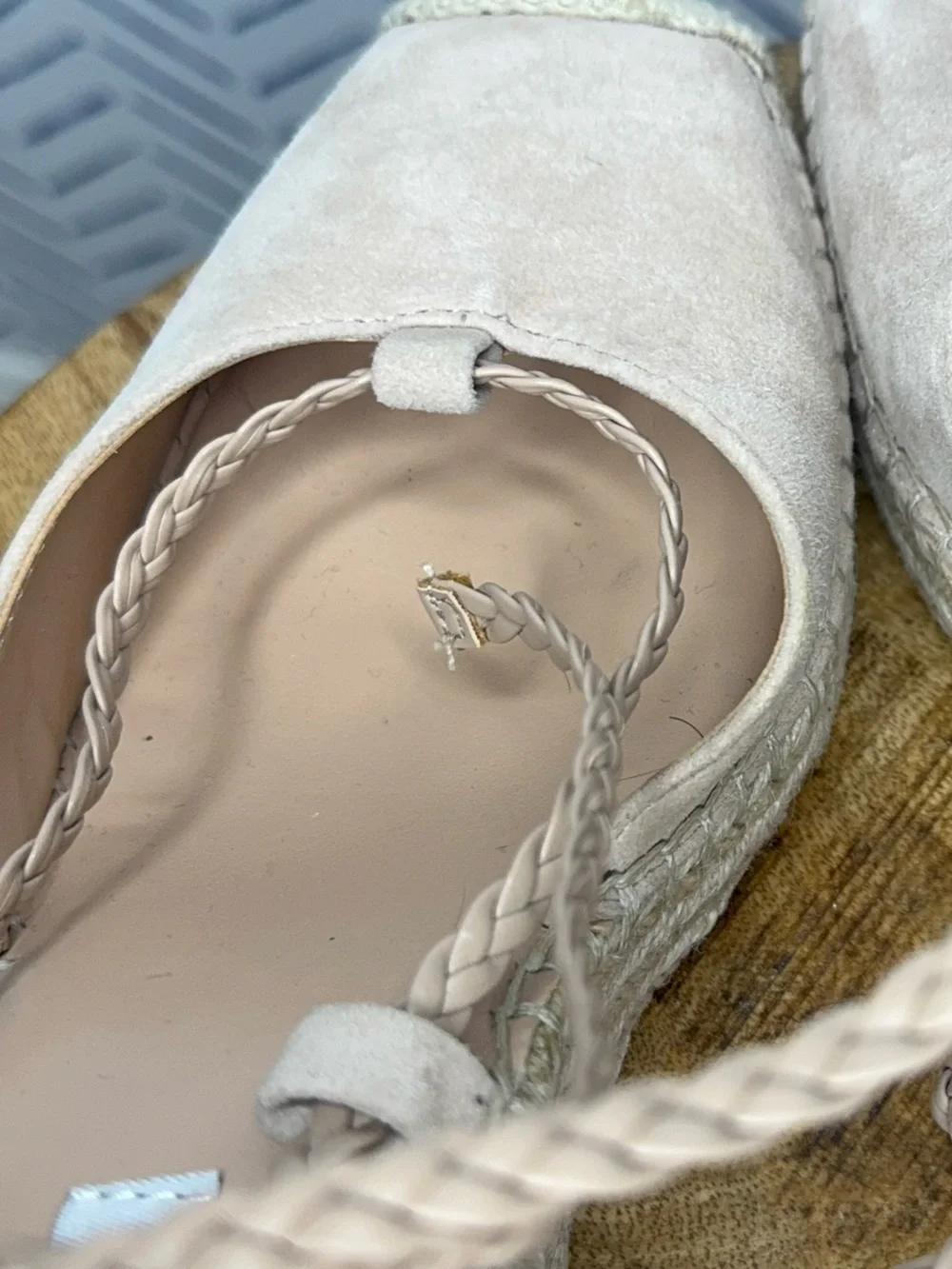 NWOT Charles David Gracie Espadrille Wedge Sandal Size 8